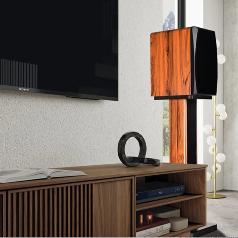 حامل سماعات خشبي صلب قائم على  - مراجعة Audio Home Cinema وسعره